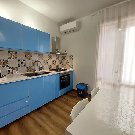 Cortile 5 * Menfi