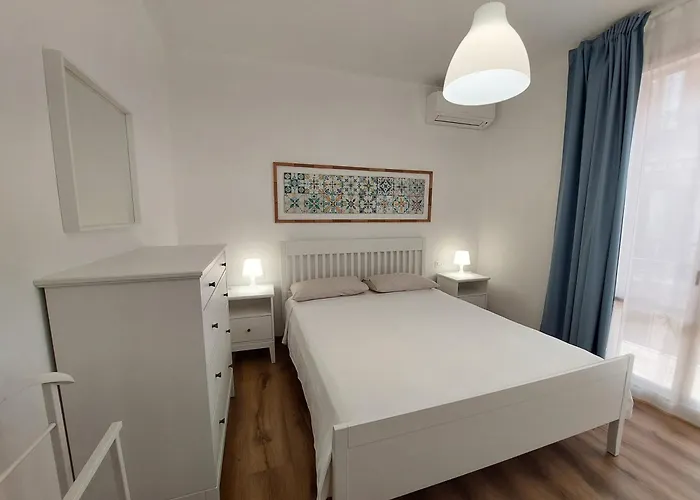 Apartment Cortile 5 *